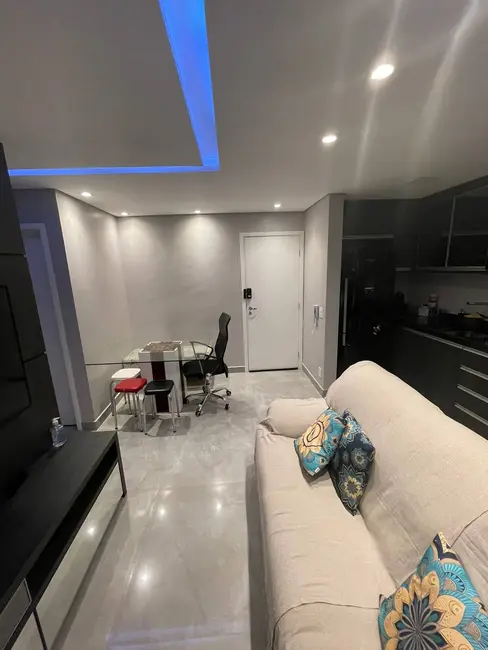 Foto 4 de Apartamento com 2 quartos à venda, 63m2 em Continental, Osasco - SP