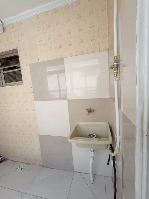 Foto 7 de Apartamento com 2 quartos à venda, 50m2 em Conjunto Habitacional Presidente Castelo Branco, Carapicuiba - SP