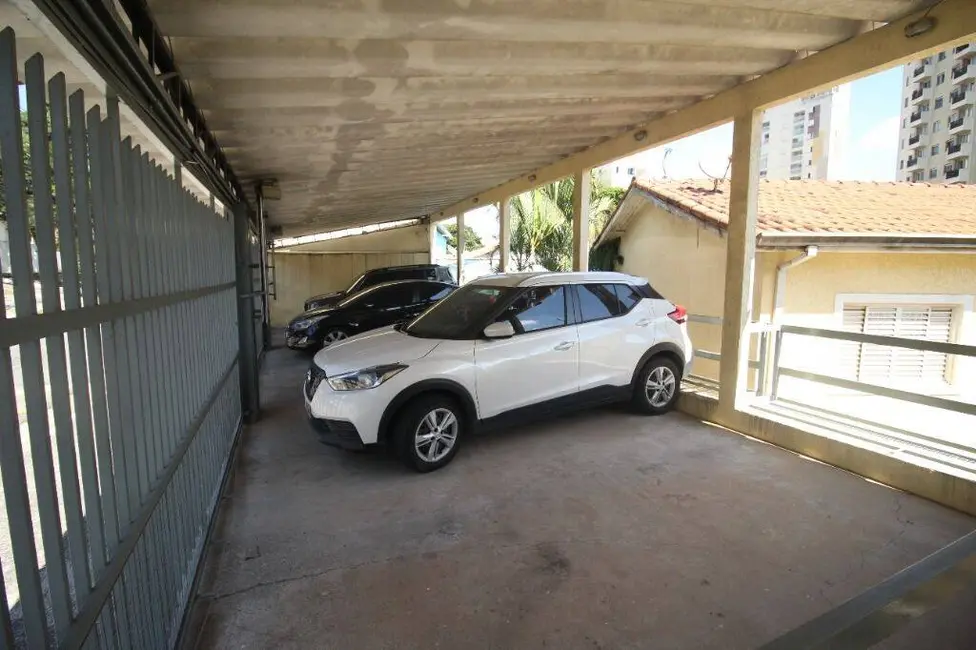 Foto 2 de Casa com 2 quartos à venda, 90m2 em Quitaúna, Osasco - SP