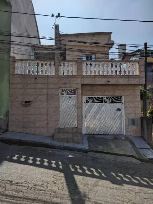 Casa com 3 quartos à venda, 170m2 em Jardim Bom Sucesso, Carapicuiba - SP - imagem 1 Foto 1 de Casa com 3 quartos à venda, 170m2 em Jardim Bom Sucesso, Carapicuiba - SP