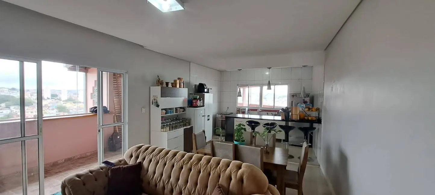 Foto 9 de Casa com 4 quartos à venda e para alugar, 135m2 em Vila Silviânia, Carapicuiba - SP