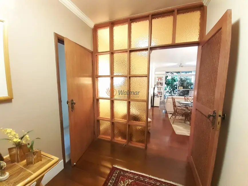 Apartamento com 3 quartos à venda, 153m2 em Vila Itapura, Campinas - SP - imagem 4 Foto 4 de Apartamento com 3 quartos à venda, 153m2 em Vila Itapura, Campinas - SP