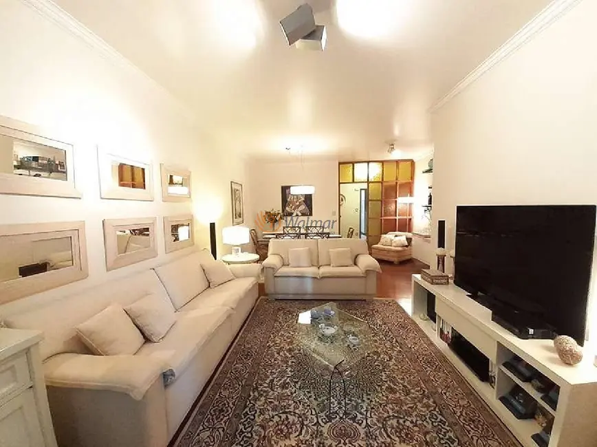 Apartamento com 3 quartos à venda, 153m2 em Vila Itapura, Campinas - SP - imagem 3 Foto 3 de Apartamento com 3 quartos à venda, 153m2 em Vila Itapura, Campinas - SP