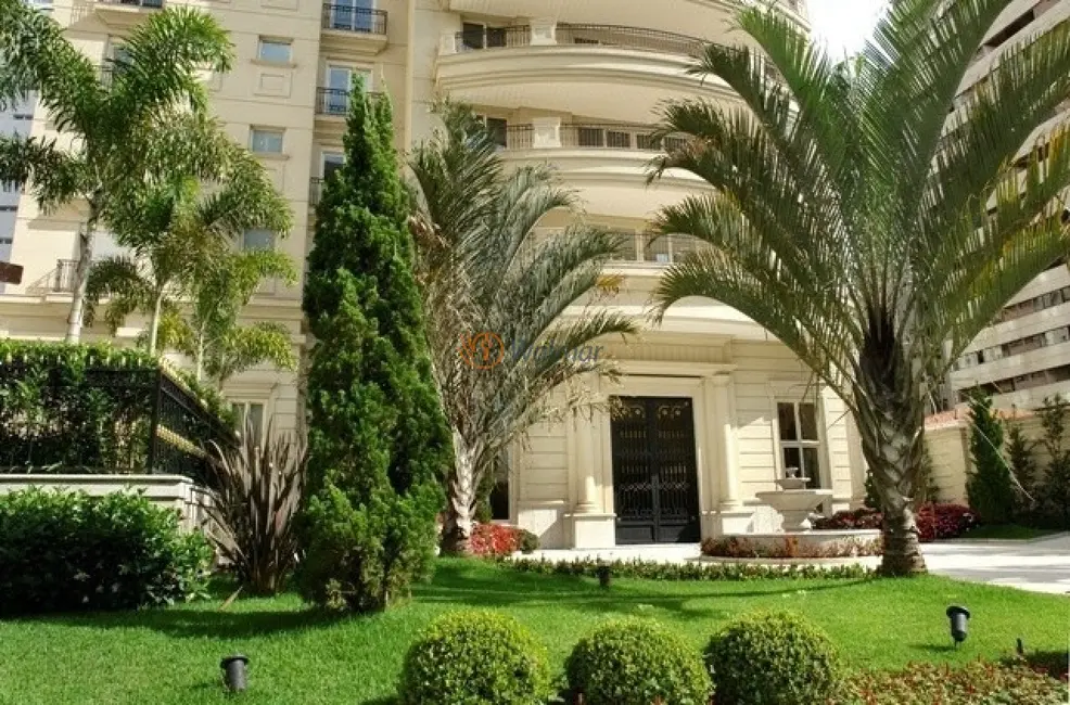 Apartamento com 4 quartos à venda e para alugar, 488m2 em Cambuí, Campinas - SP - imagem 3 Foto 3 de Apartamento com 4 quartos à venda e para alugar, 488m2 em Cambuí, Campinas - SP