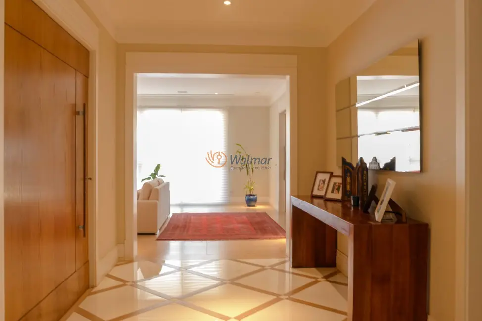 Apartamento com 4 quartos à venda e para alugar, 488m2 em Cambuí, Campinas - SP - imagem 6 Foto 6 de Apartamento com 4 quartos à venda e para alugar, 488m2 em Cambuí, Campinas - SP