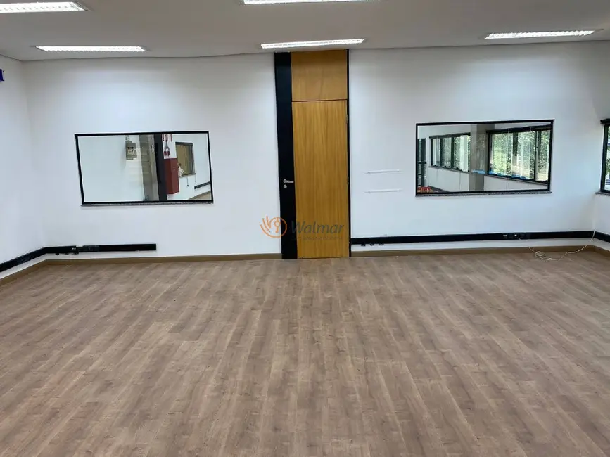 Foto 6 de Armazém / Galpão para alugar, 1700m2 em Santa Cândida, Vinhedo - SP