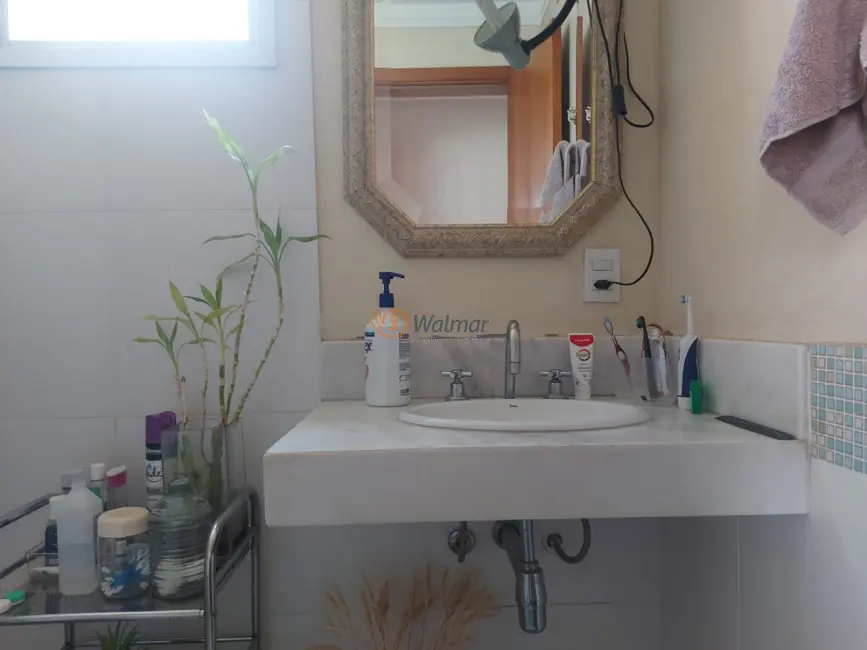 Apartamento com 3 quartos à venda, 214m2 em Cambuí, Campinas - SP - imagem 9 Foto 9 de Apartamento com 3 quartos à venda, 214m2 em Cambuí, Campinas - SP