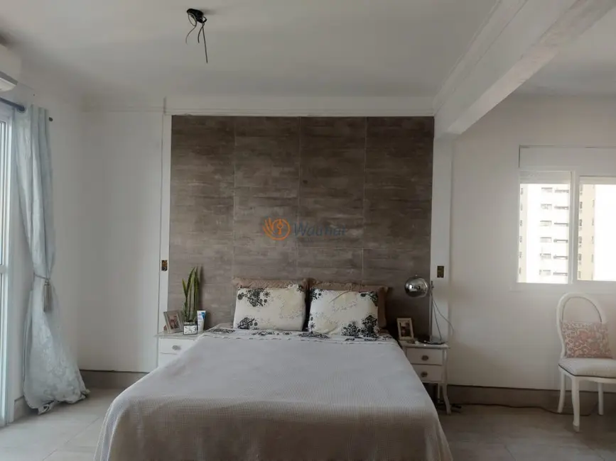 Apartamento com 3 quartos à venda, 214m2 em Cambuí, Campinas - SP - imagem 6 Foto 6 de Apartamento com 3 quartos à venda, 214m2 em Cambuí, Campinas - SP