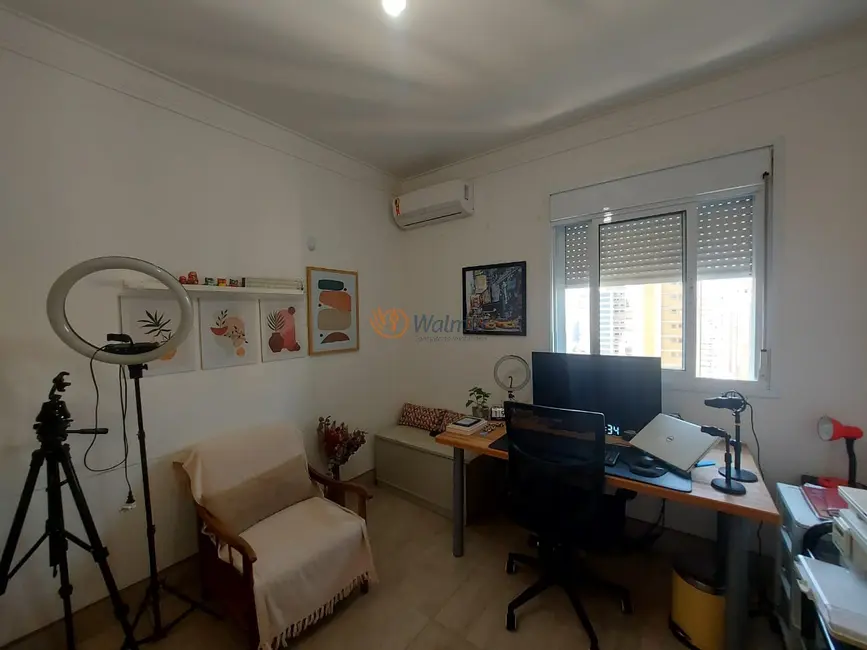 Apartamento com 3 quartos à venda, 214m2 em Cambuí, Campinas - SP - imagem 4 Foto 4 de Apartamento com 3 quartos à venda, 214m2 em Cambuí, Campinas - SP