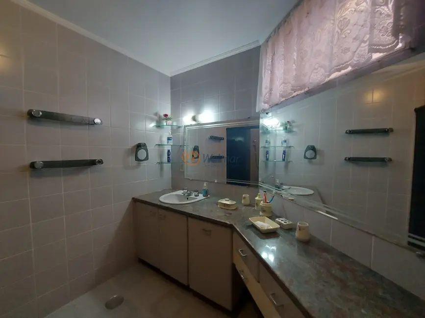 Apartamento com 4 quartos à venda, 240m2 em Cambuí, Campinas - SP - imagem 3 Foto 3 de Apartamento com 4 quartos à venda, 240m2 em Cambuí, Campinas - SP