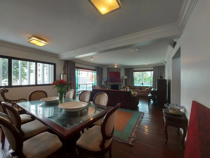 Foto 9 de Apartamento com 4 quartos à venda, 317m2 em Cambuí, Campinas - SP