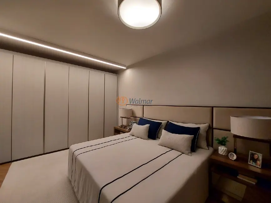 Apartamento com 3 quartos à venda, 213m2 em Cambuí, Campinas - SP - imagem 8 Foto 8 de Apartamento com 3 quartos à venda, 213m2 em Cambuí, Campinas - SP