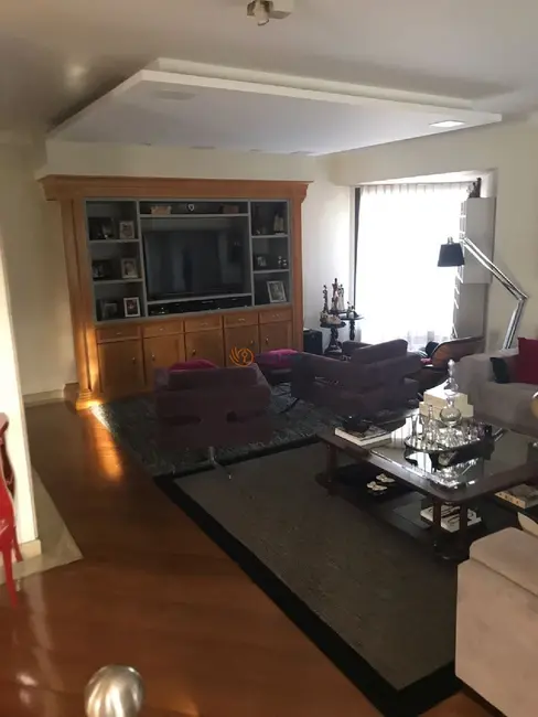 Apartamento com 4 quartos à venda, 520m2 em Cambuí, Campinas - SP - imagem 6 Foto 6 de Apartamento com 4 quartos à venda, 520m2 em Cambuí, Campinas - SP