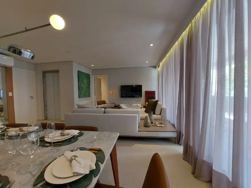 Apartamento com 3 quartos à venda, 130m2 em Cambuí, Campinas - SP - imagem 4 Foto 4 de Apartamento com 3 quartos à venda, 130m2 em Cambuí, Campinas - SP