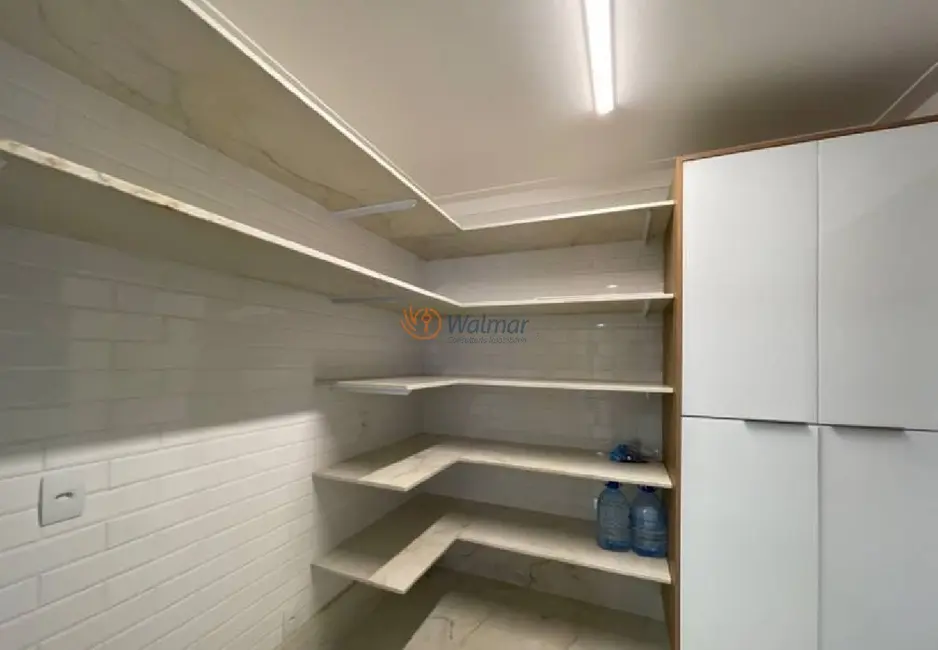 Apartamento com 4 quartos à venda, 313m2 em Cambuí, Campinas - SP - imagem 7 Foto 7 de Apartamento com 4 quartos à venda, 313m2 em Cambuí, Campinas - SP
