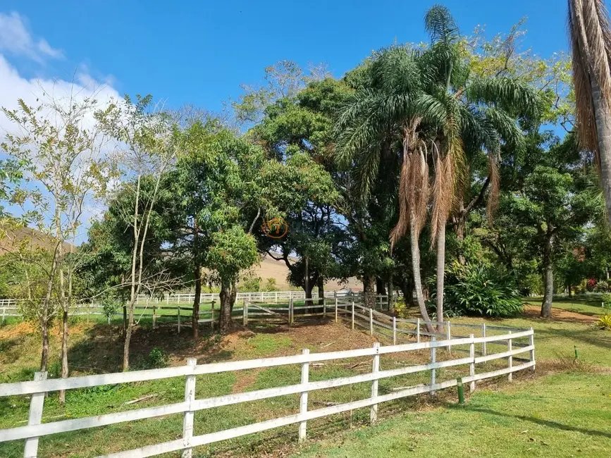 Foto 3 de Fazenda / Haras com 4 quartos à venda, 500m2 em Área Rural de Três Rios, Tres Rios - RJ
