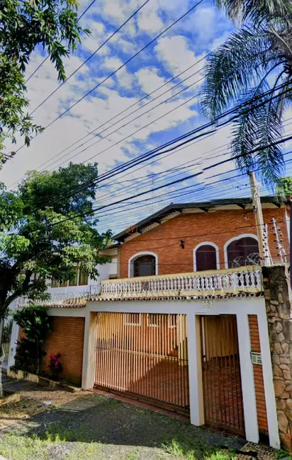 Foto 2 de Casa com 3 quartos à venda, 248m2 em Jardim Guarani, Campinas - SP