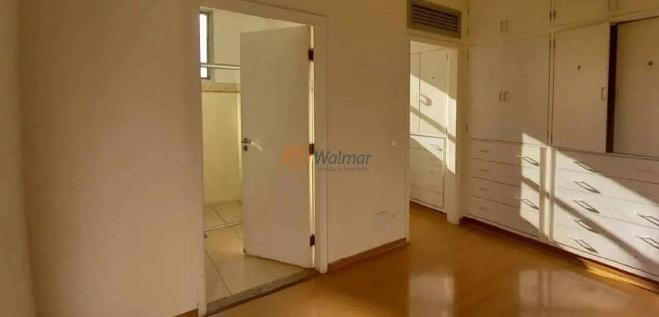 Apartamento com 4 quartos à venda, 281m2 em Cambuí, Campinas - SP - imagem 6 Foto 6 de Apartamento com 4 quartos à venda, 281m2 em Cambuí, Campinas - SP