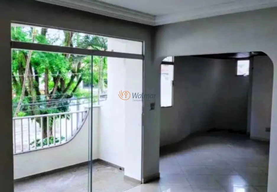 Apartamento com 3 quartos para alugar, 145m2 em Cambuí, Campinas - SP - imagem 4 Foto 4 de Apartamento com 3 quartos para alugar, 145m2 em Cambuí, Campinas - SP