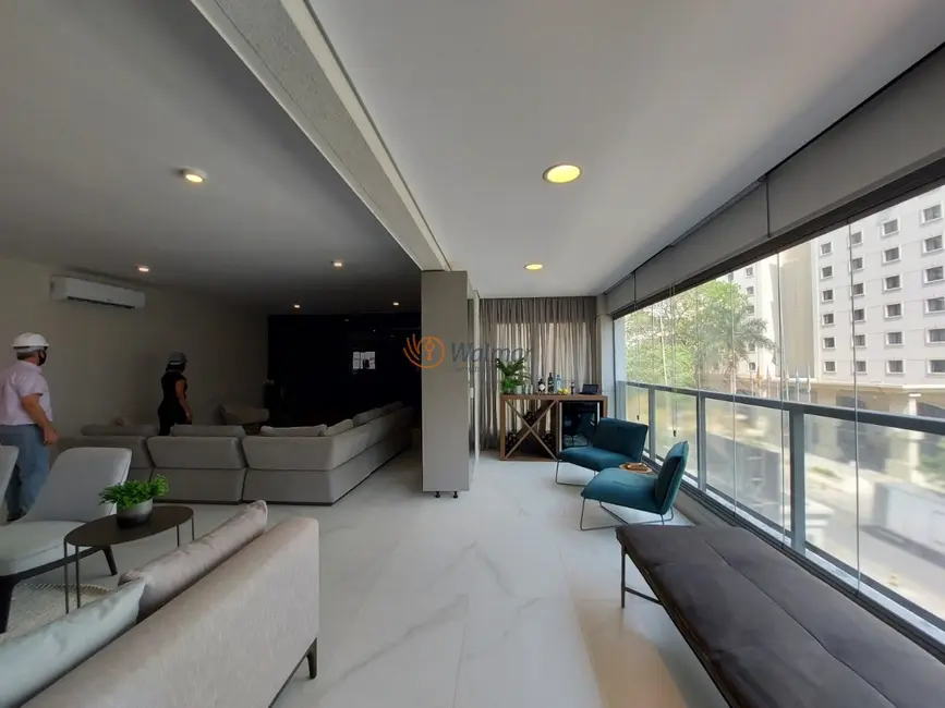 Apartamento com 3 quartos à venda, 213m2 em Cambuí, Campinas - SP - imagem 6 Foto 6 de Apartamento com 3 quartos à venda, 213m2 em Cambuí, Campinas - SP