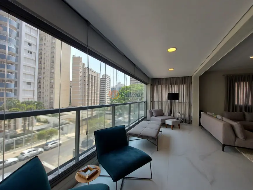 Apartamento com 3 quartos à venda, 213m2 em Cambuí, Campinas - SP - imagem 8 Foto 8 de Apartamento com 3 quartos à venda, 213m2 em Cambuí, Campinas - SP