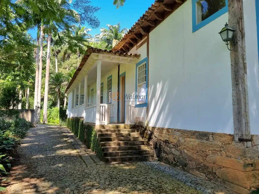 Foto 1 de Fazenda / Haras com 4 quartos à venda, 590m2 em Área Rural de Três Rios, Tres Rios - RJ