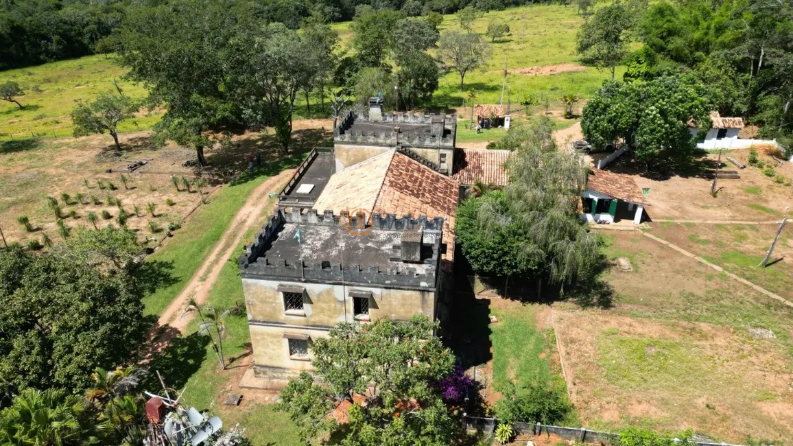 Fazenda / Haras com 4 quartos à venda, 1054m2 em Centro, Matozinhos - MG - imagem 8 Foto 8 de Fazenda / Haras com 4 quartos à venda, 1054m2 em Centro, Matozinhos - MG