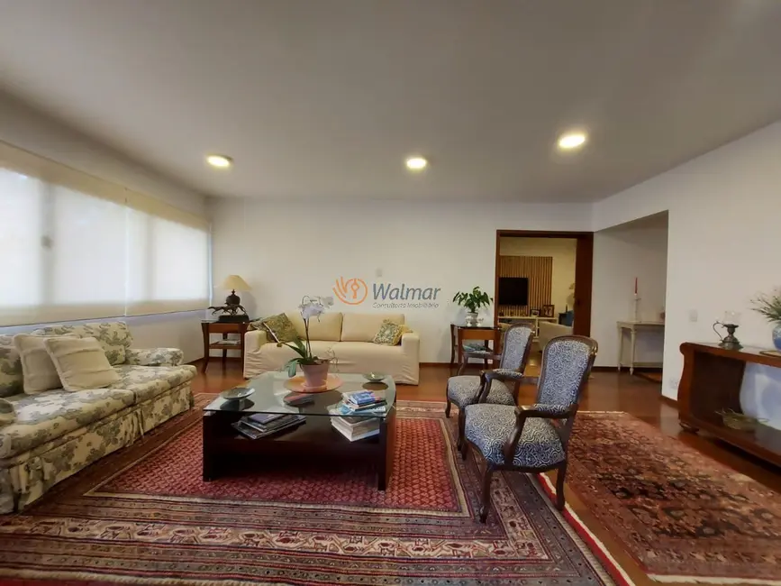 Apartamento com 4 quartos à venda, 227m2 em Cambuí, Campinas - SP - imagem 4 Foto 4 de Apartamento com 4 quartos à venda, 227m2 em Cambuí, Campinas - SP