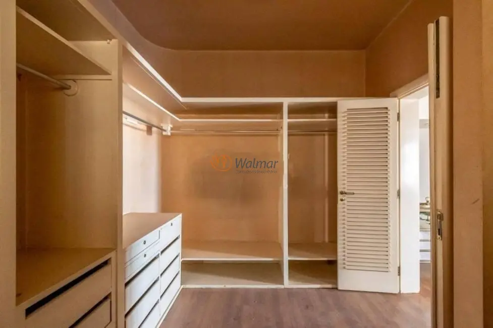 Apartamento com 4 quartos à venda, 533m2 em Cambuí, Campinas - SP - imagem 6 Foto 6 de Apartamento com 4 quartos à venda, 533m2 em Cambuí, Campinas - SP