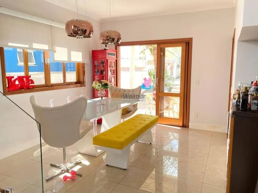 Foto 8 de Casa de Condomínio com 3 quartos à venda e para alugar, 300m2 em Bosque, Vinhedo - SP