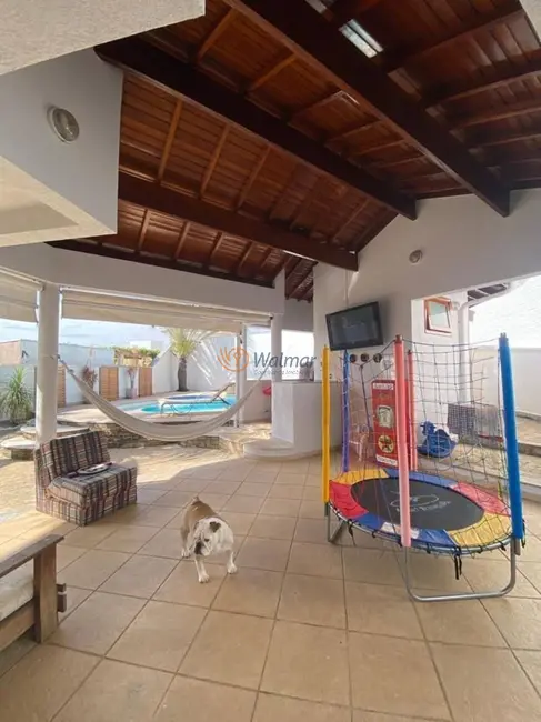 Foto 6 de Casa de Condomínio com 3 quartos à venda e para alugar, 300m2 em Bosque, Vinhedo - SP