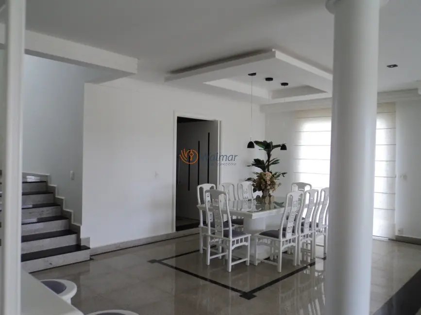 Casa de Condomínio com 4 quartos à venda, 384m2 em Loteamento Alphaville Campinas, Campinas - SP - imagem 6 Foto 6 de Casa de Condomínio com 4 quartos à venda, 384m2 em Loteamento Alphaville Campinas, Campinas - SP