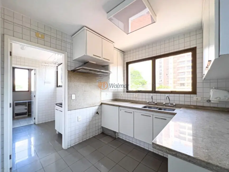 Foto 7 de Apartamento com 3 quartos à venda, 163m2 em Cambuí, Campinas - SP