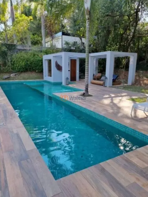 Casa de Condomínio com 5 quartos à venda, 590m2 em Loteamento Alphaville Campinas, Campinas - SP - imagem 3 Foto 3 de Casa de Condomínio com 5 quartos à venda, 590m2 em Loteamento Alphaville Campinas, Campinas - SP