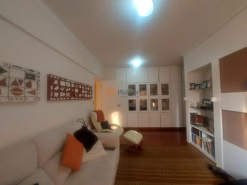 Apartamento com 3 quartos à venda, 208m2 em Cambuí, Campinas - SP - imagem 3 Foto 3 de Apartamento com 3 quartos à venda, 208m2 em Cambuí, Campinas - SP