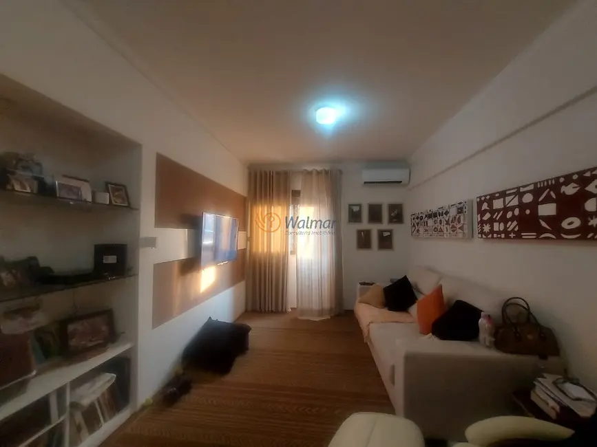 Apartamento com 3 quartos à venda, 208m2 em Cambuí, Campinas - SP - imagem 5 Foto 5 de Apartamento com 3 quartos à venda, 208m2 em Cambuí, Campinas - SP