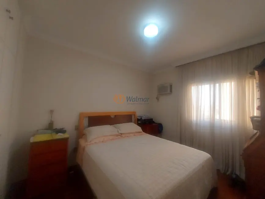 Apartamento com 3 quartos à venda, 208m2 em Cambuí, Campinas - SP - imagem 8 Foto 8 de Apartamento com 3 quartos à venda, 208m2 em Cambuí, Campinas - SP