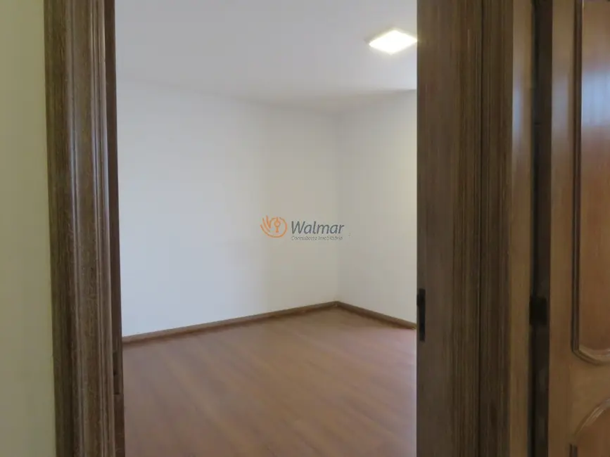 Apartamento com 4 quartos à venda, 277m2 em Cambuí, Campinas - SP - imagem 4 Foto 4 de Apartamento com 4 quartos à venda, 277m2 em Cambuí, Campinas - SP