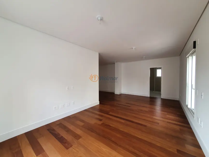Apartamento com 4 quartos à venda, 318m2 em Cambuí, Campinas - SP - imagem 9 Foto 9 de Apartamento com 4 quartos à venda, 318m2 em Cambuí, Campinas - SP