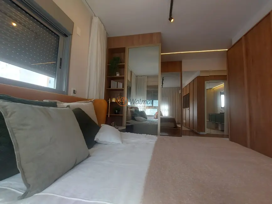 Apartamento com 3 quartos à venda e para alugar, 139m2 em Cambuí, Campinas - SP - imagem 3 Foto 3 de Apartamento com 3 quartos à venda e para alugar, 139m2 em Cambuí, Campinas - SP