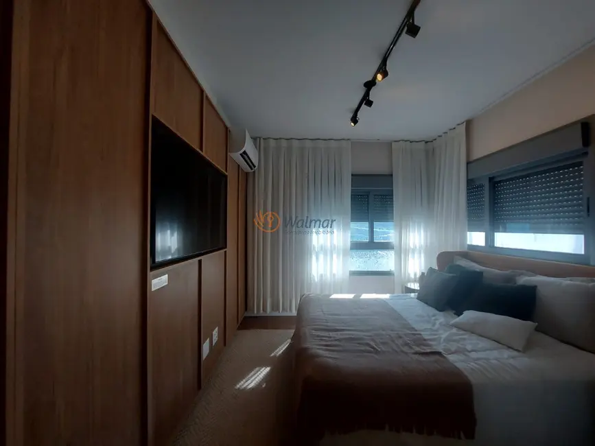 Apartamento com 3 quartos à venda e para alugar, 139m2 em Cambuí, Campinas - SP - imagem 6 Foto 6 de Apartamento com 3 quartos à venda e para alugar, 139m2 em Cambuí, Campinas - SP