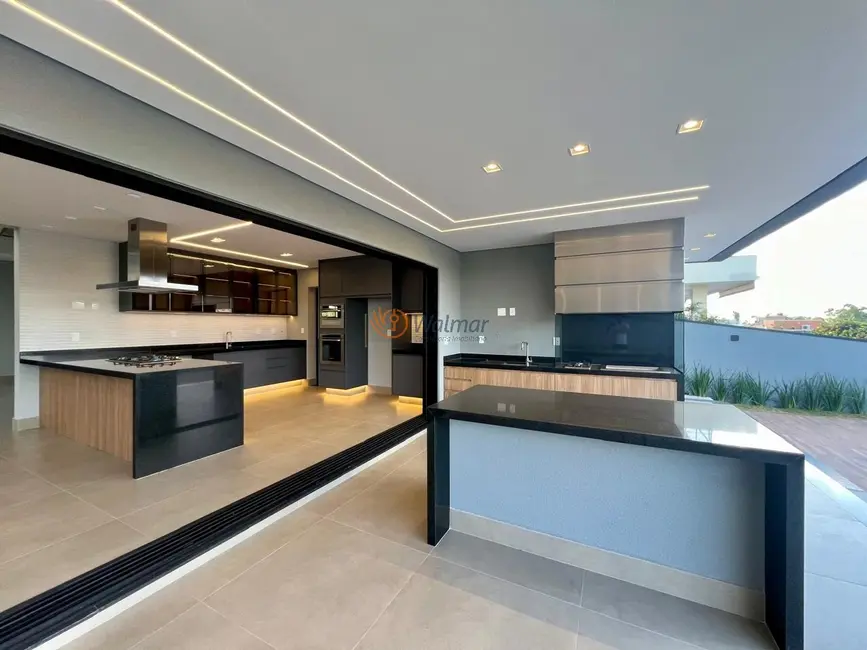 Foto 4 de Casa de Condomínio com 5 quartos à venda e para alugar, 440m2 em Alphaville Dom Pedro, Campinas - SP