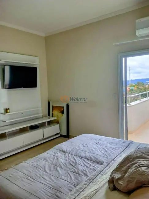 Foto 2 de Casa de Condomínio com 3 quartos à venda, 320m2 em Jardim Jurema, Valinhos - SP