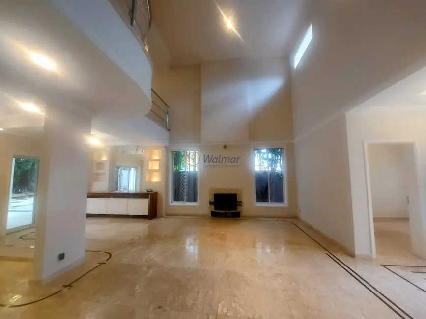 Casa de Condomínio com 4 quartos à venda e para alugar, 412m2 em Loteamento Alphaville Campinas, Campinas - SP - imagem 3 Foto 3 de Casa de Condomínio com 4 quartos à venda e para alugar, 412m2 em Loteamento Alphaville Campinas, Campinas - SP