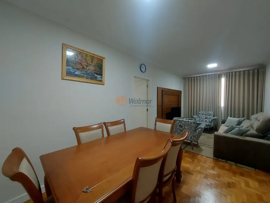 Apartamento com 3 quartos para alugar, 116m2 em Centro, Campinas - SP - imagem 2 Foto 2 de Apartamento com 3 quartos para alugar, 116m2 em Centro, Campinas - SP