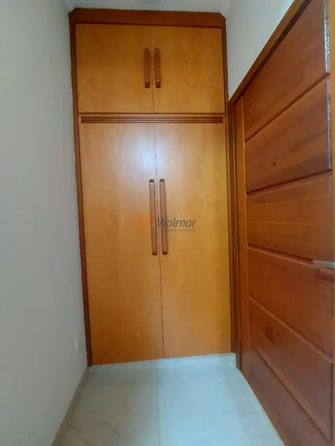 Casa de Condomínio com 4 quartos para alugar, 256m2 em Parque da Hípica, Campinas - SP - imagem 9 Foto 9 de Casa de Condomínio com 4 quartos para alugar, 256m2 em Parque da Hípica, Campinas - SP