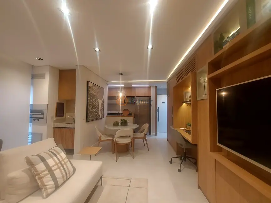 Foto 2 de Apartamento com 1 quarto à venda, 49m2 em Cambuí, Campinas - SP