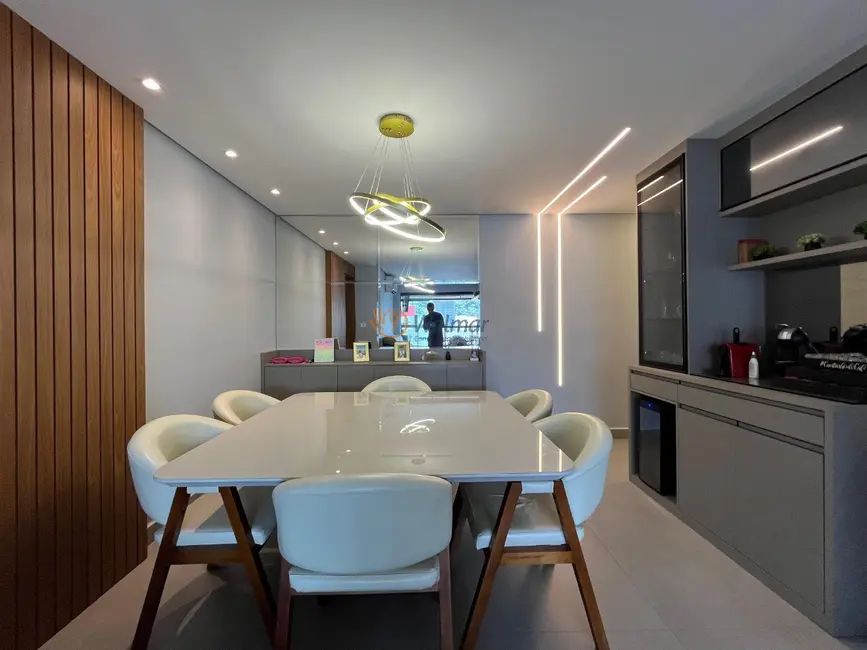 Apartamento com 3 quartos à venda, 118m2 em Canto do Forte, Praia Grande - SP - imagem 5 Foto 5 de Apartamento com 3 quartos à venda, 118m2 em Canto do Forte, Praia Grande - SP