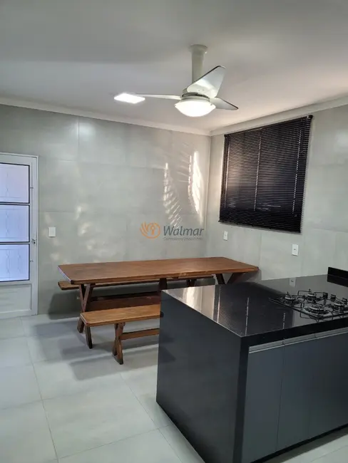 Foto 3 de Casa com 4 quartos à venda, 160m2 em Jardim García, Campinas - SP