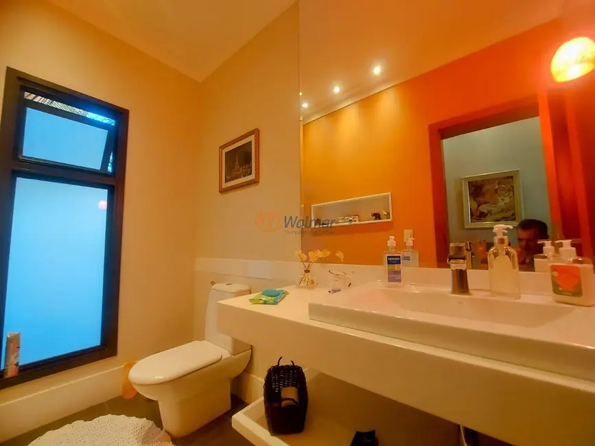 Foto 8 de Casa de Condomínio com 4 quartos para alugar, 400m2 em Loteamento Mont Blanc Residence, Campinas - SP